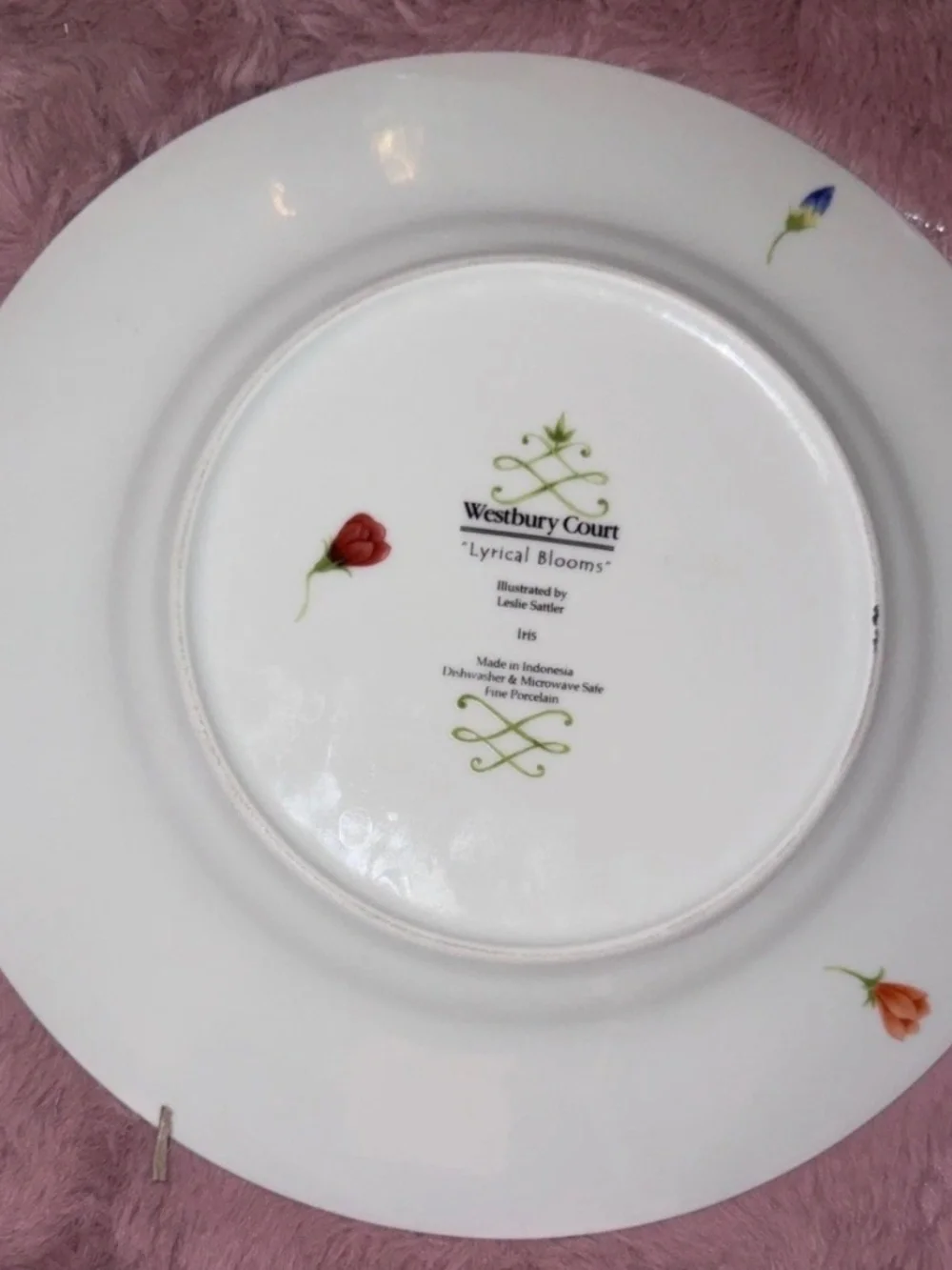 Westbury Court “Lyrical Bloom” Gorgeous Matching Flower Plates